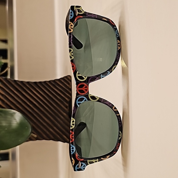 SUNGLASSES 👓 🕶 😎 - Picture 3 of 11